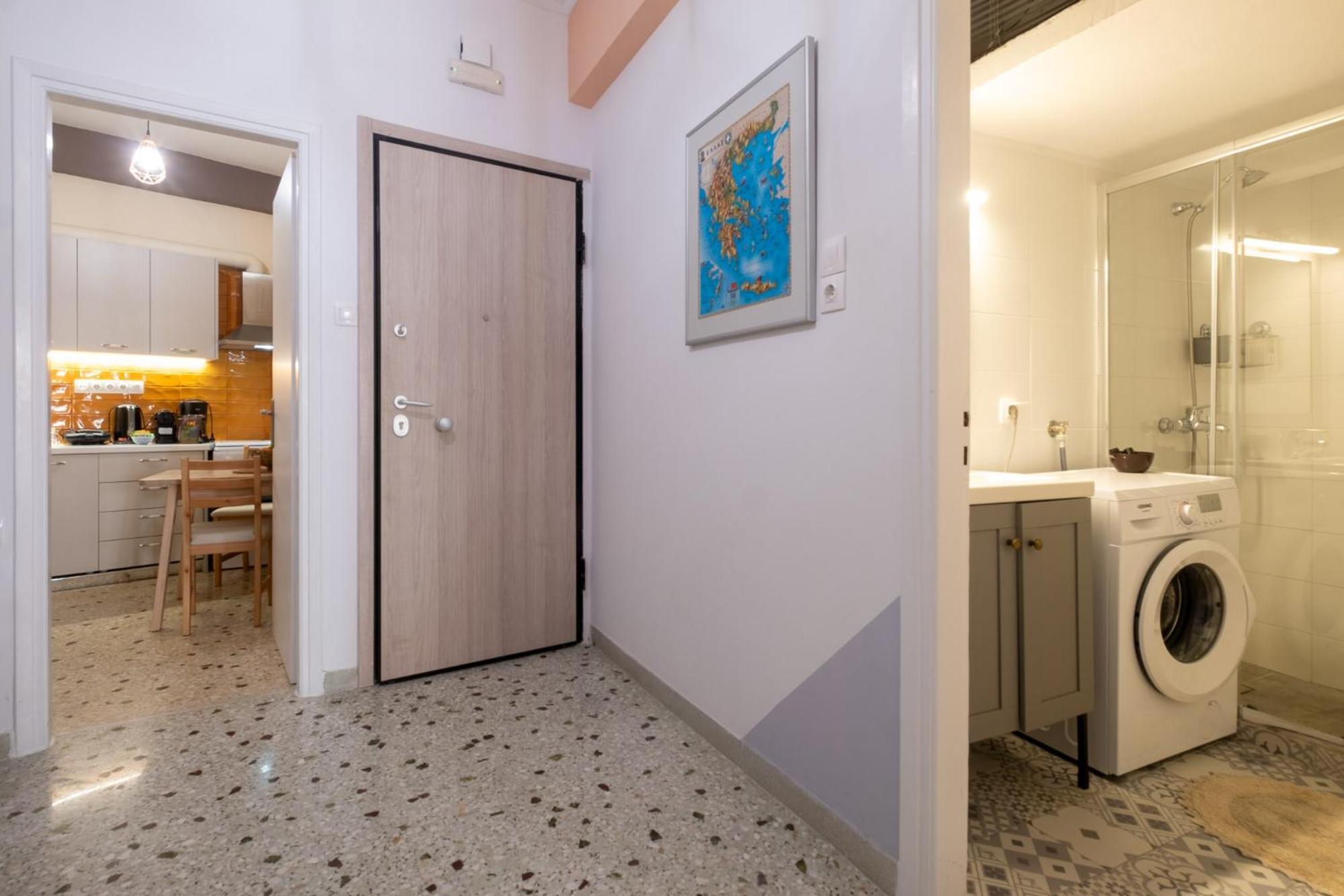 Diana'S Apartment Athens Exterior photo